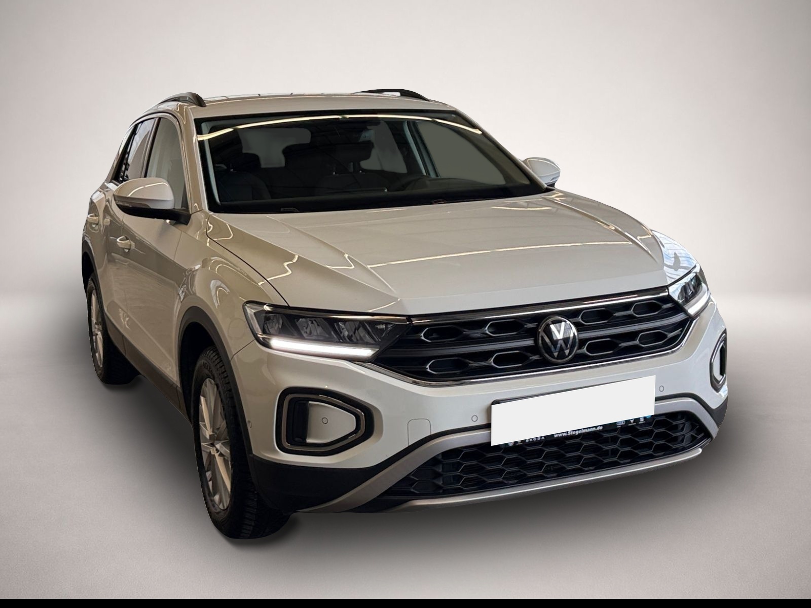 Volkswagen T-Roc (06/2022, Benzin)