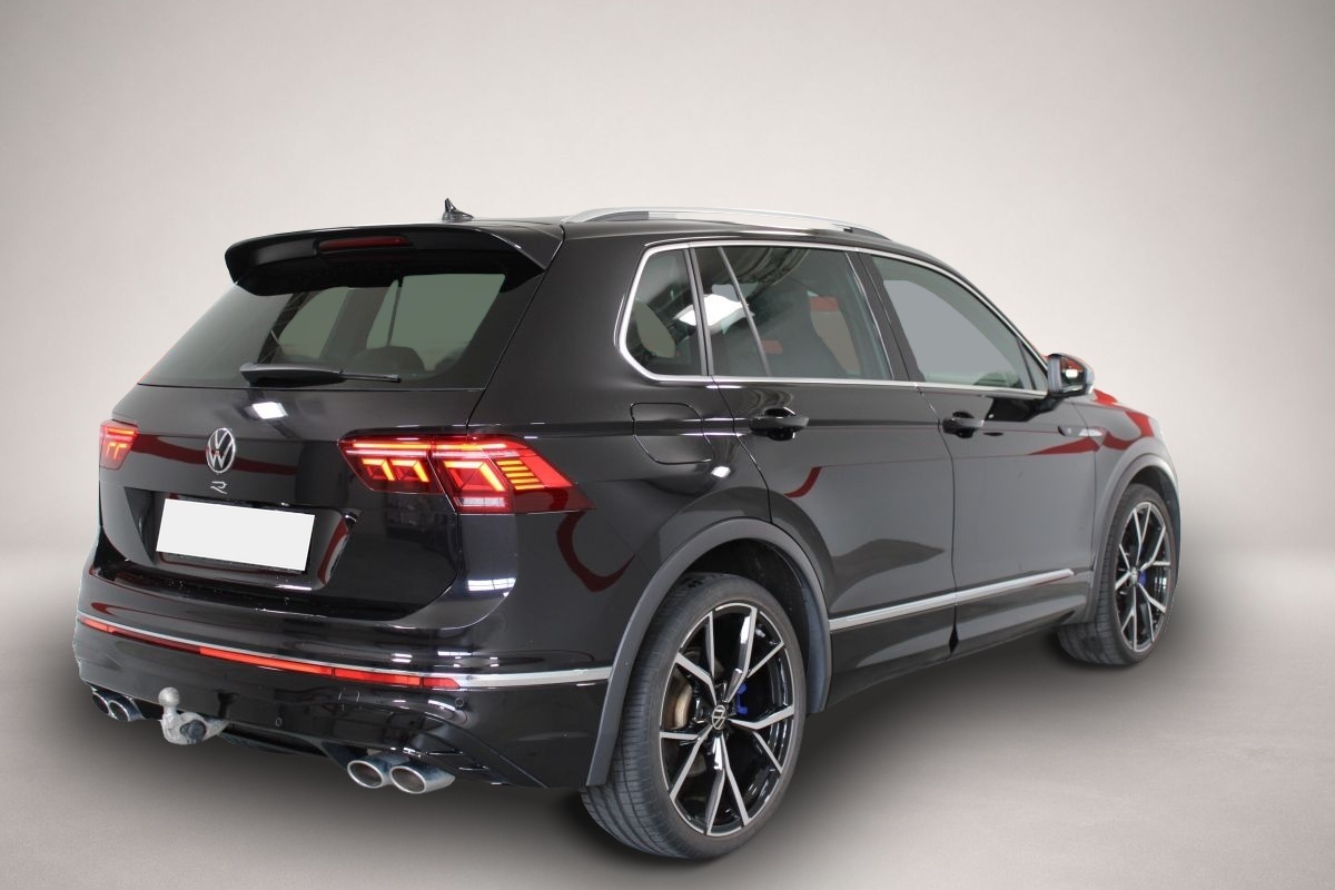 Volkswagen Tiguan (10/2022, Benzin)