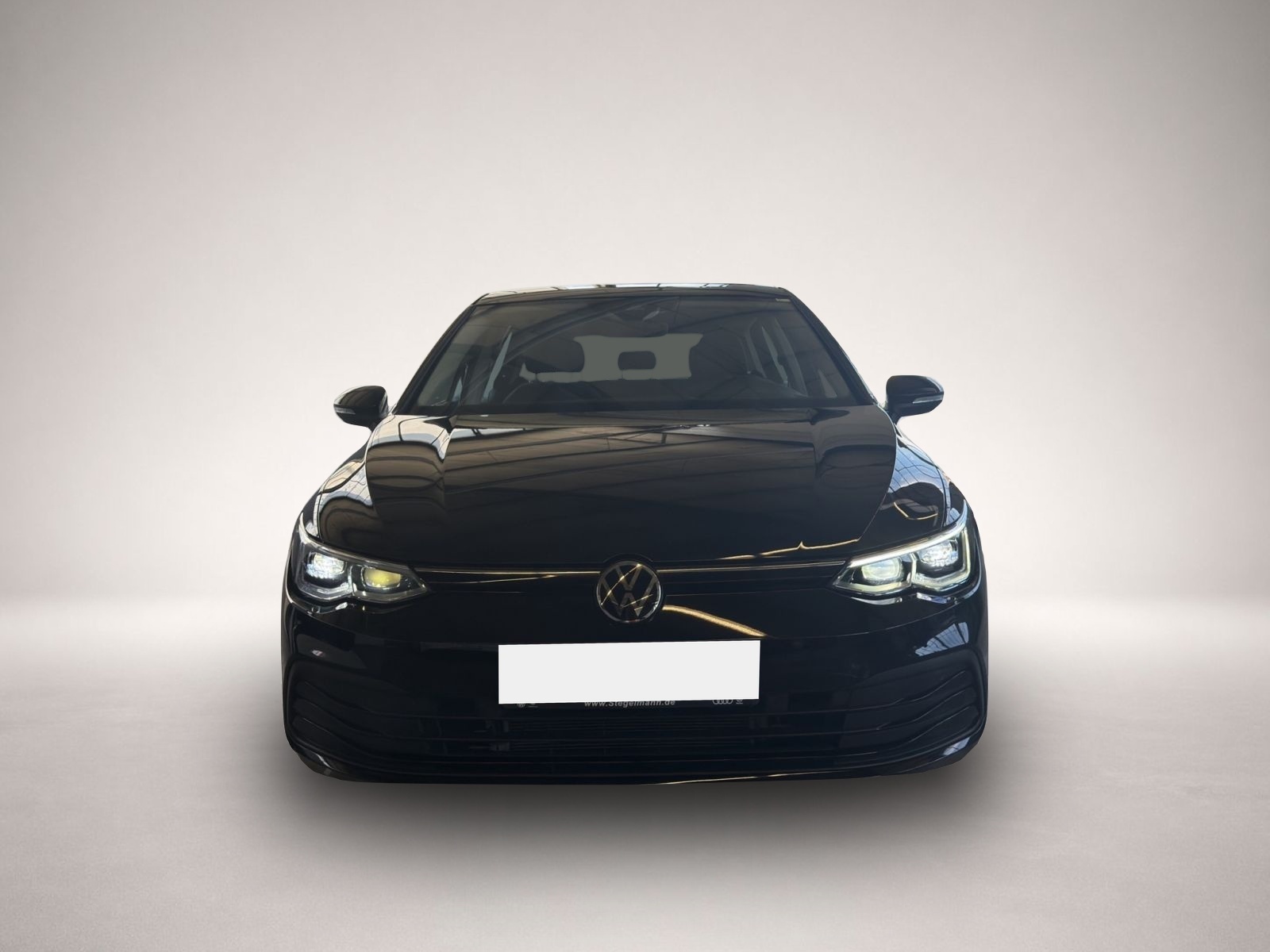 Volkswagen Golf (01/2022, Benzin)