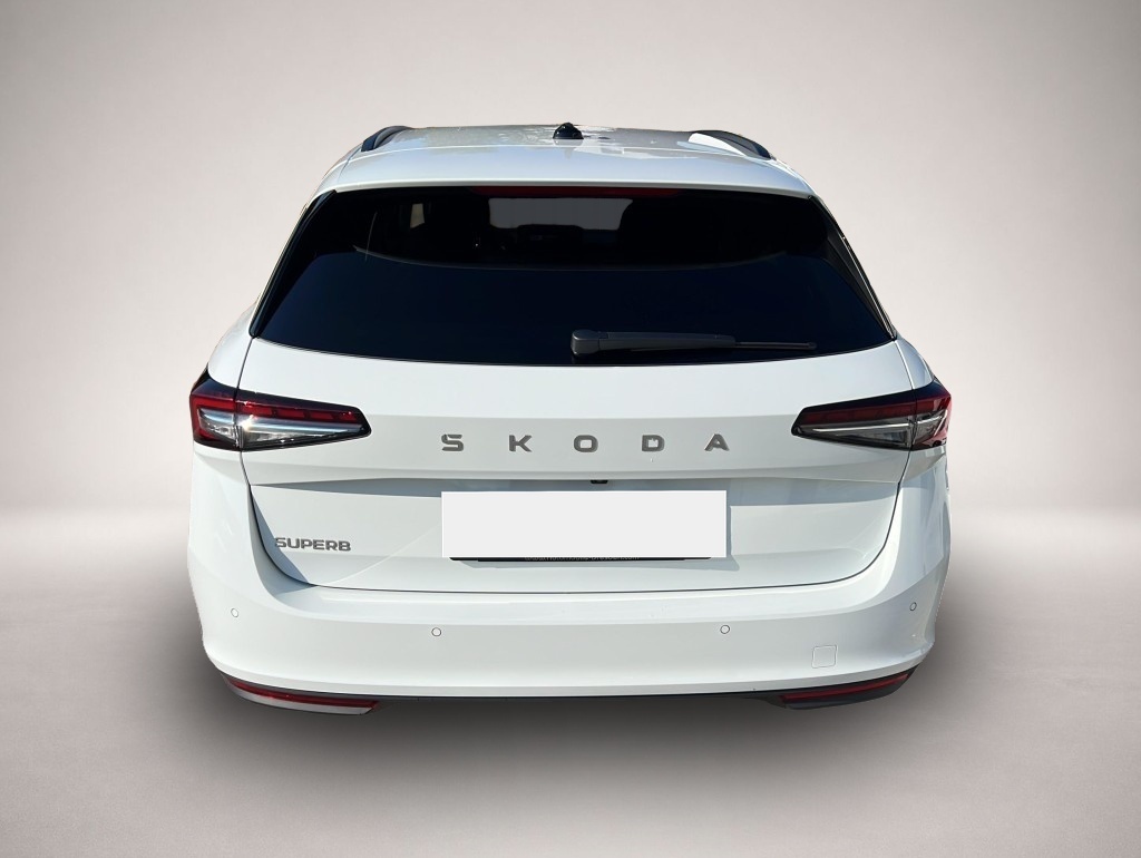 Skoda Superb (09/2025, Diesel)