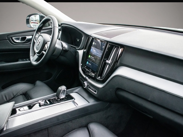 Volvo XC60 (03/2024, Hybrid (Benzin/Elektro))