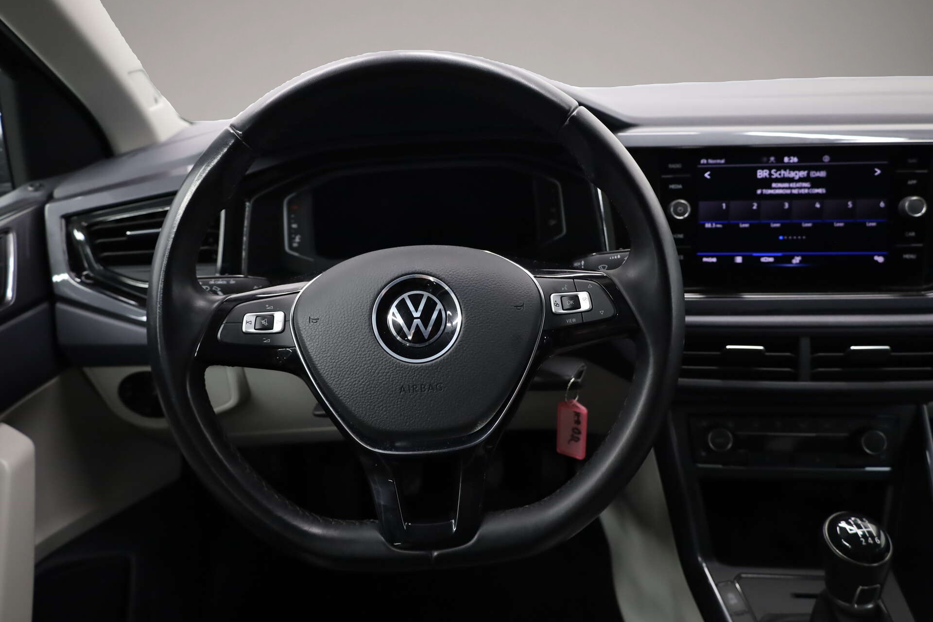 Volkswagen Polo (12/2021, Benzin)