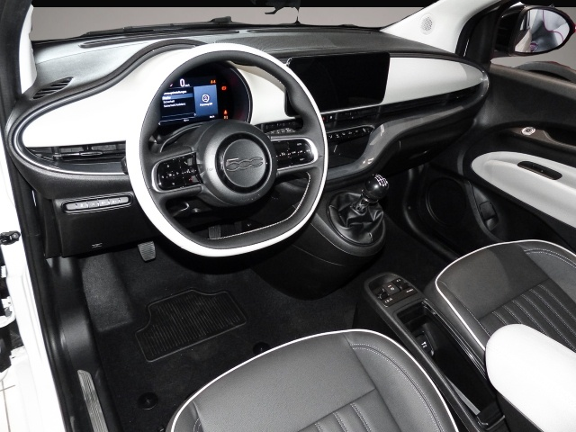 Fiat 500 (07/2026, Benzin)