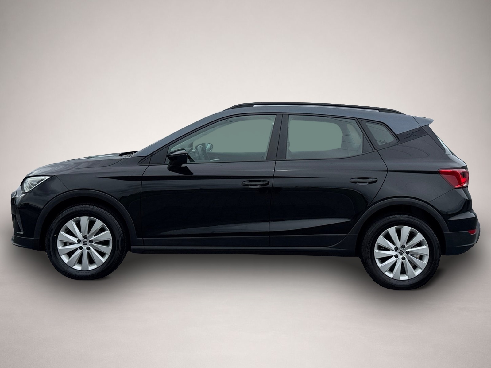 Seat Arona (06/2022, Benzin)