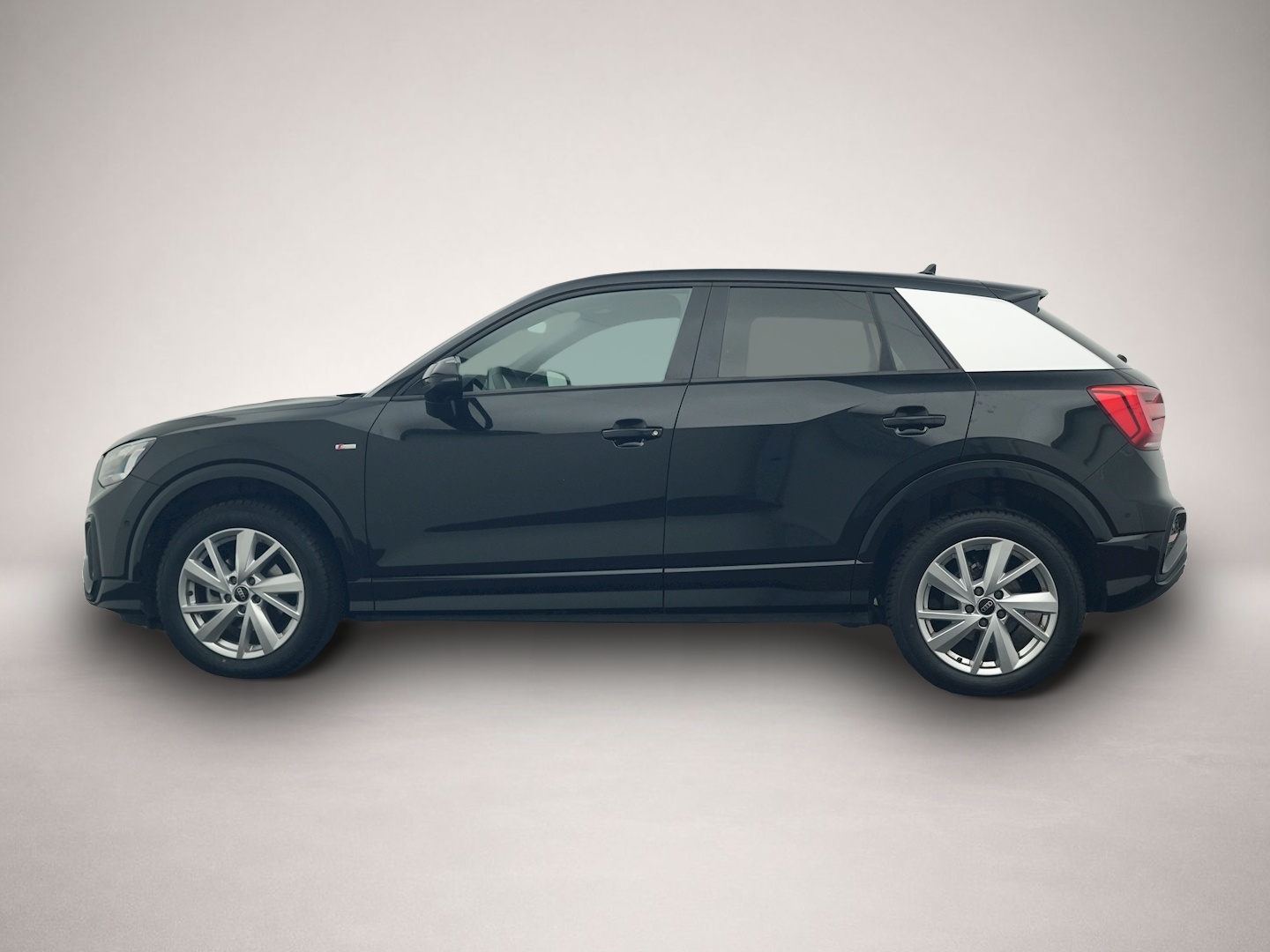 Audi Q2 (02/2025, Benzin)
