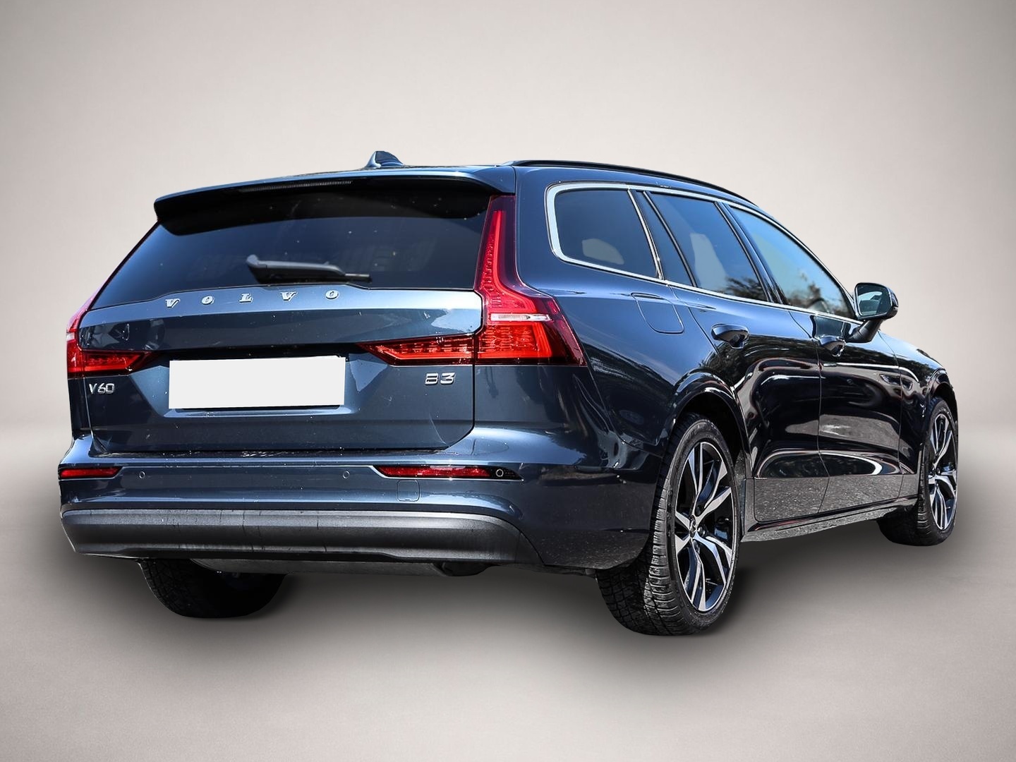 Volvo V60 (06/2024, Benzin)