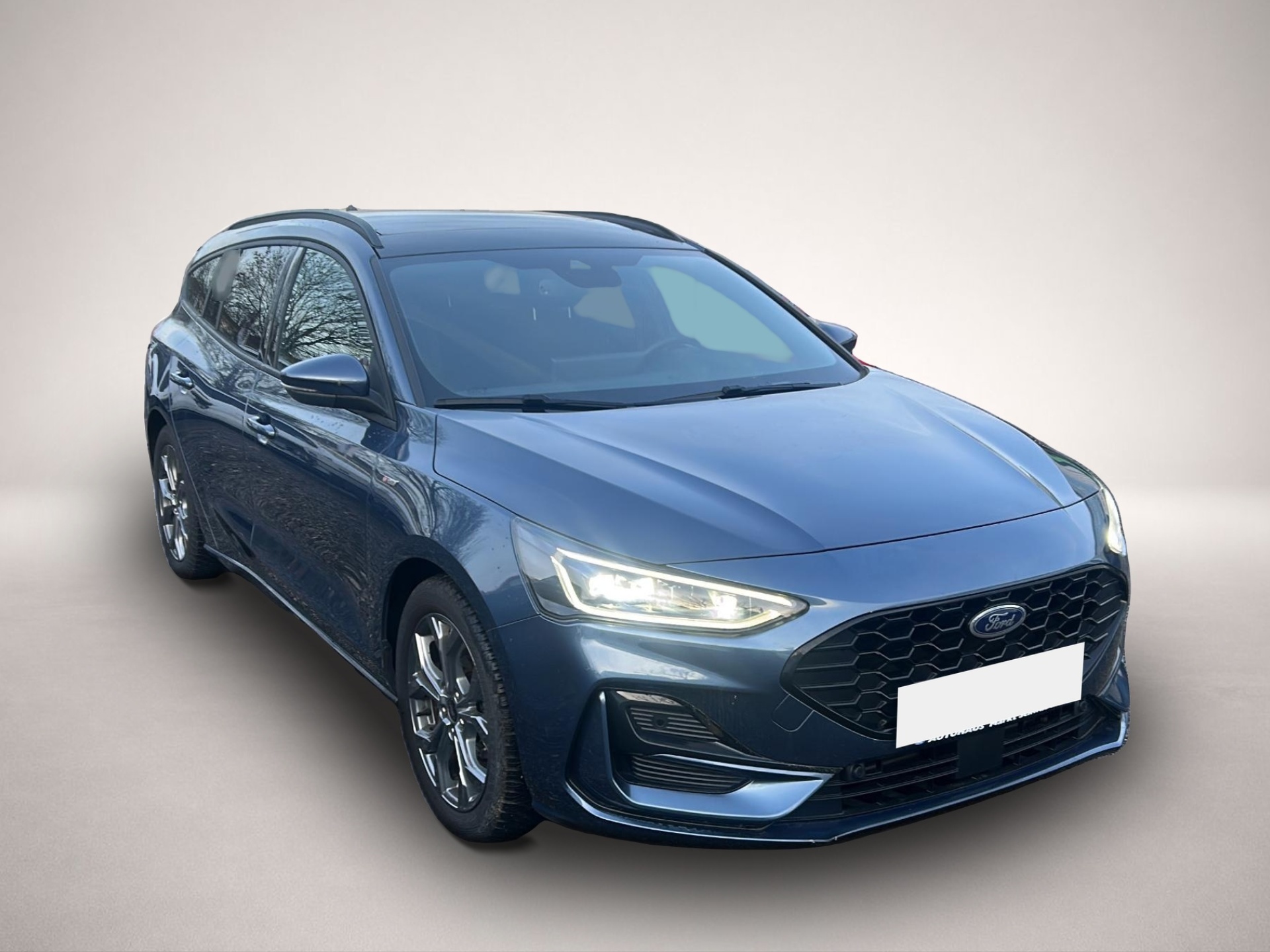 Ford Focus (03/2023, Benzin)