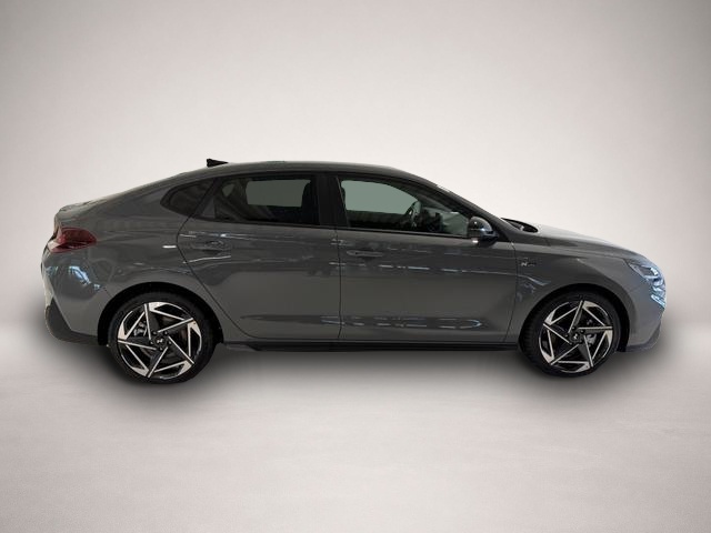 Hyundai i30 (11/2025, Benzin)