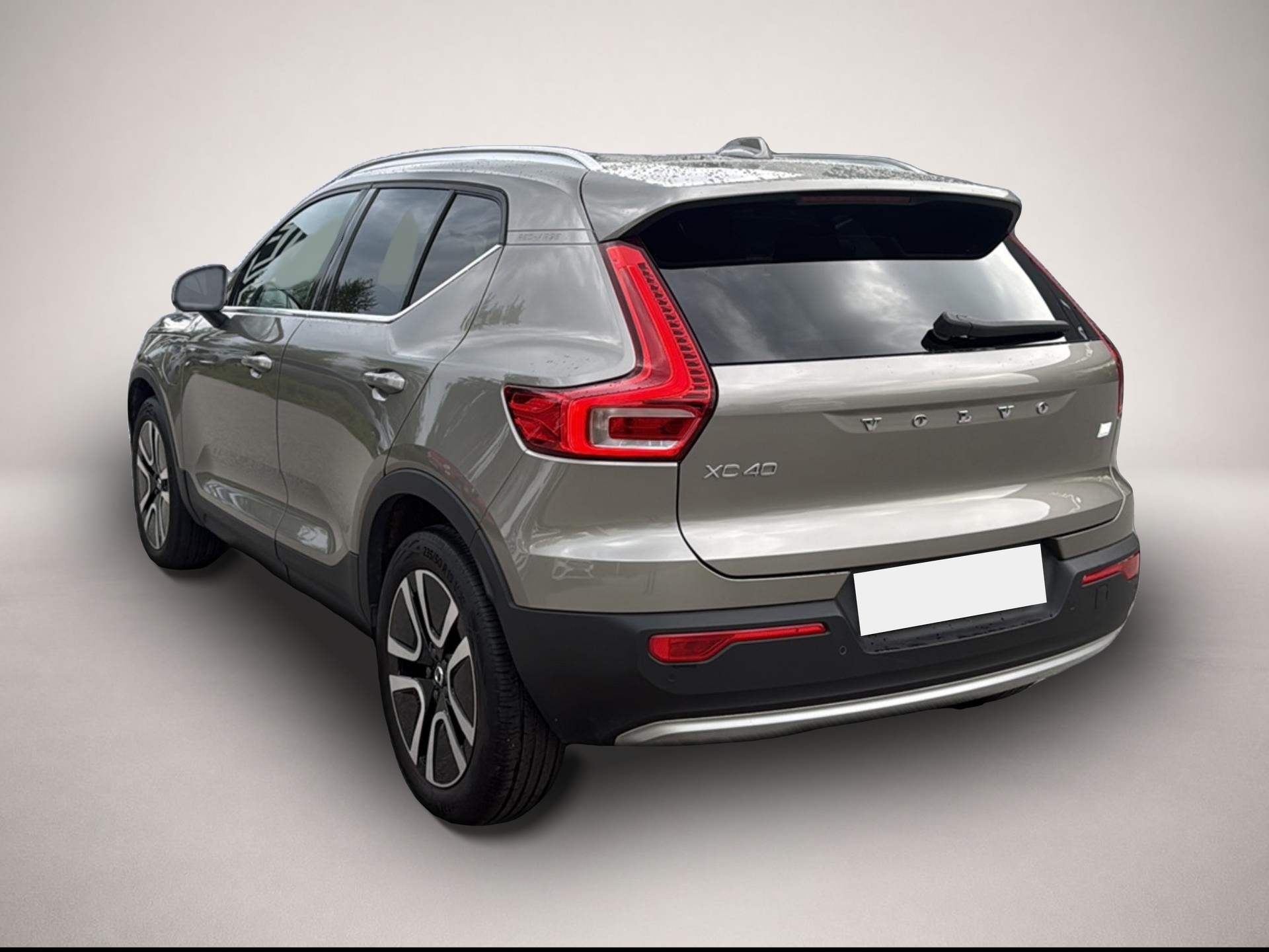 Volvo XC40 (01/2022, Hybrid (Benzin/Elektro))