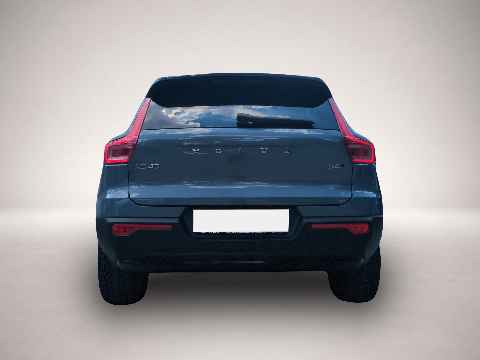 Volvo XC40 (02/2022, Benzin)