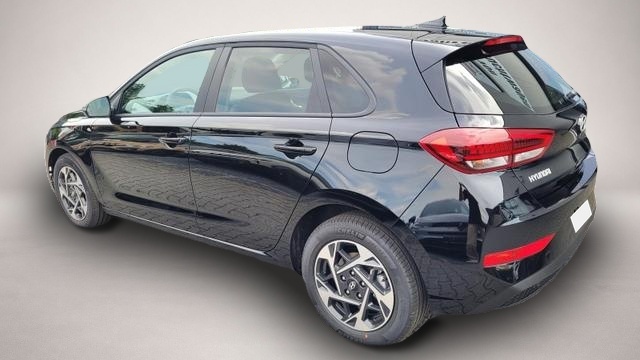 Hyundai i30 (04/2026, Benzin)