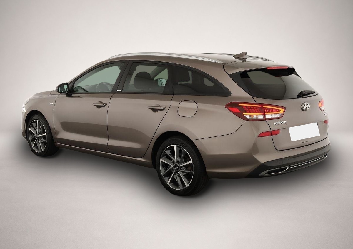 Hyundai i30 (11/2021, Benzin)
