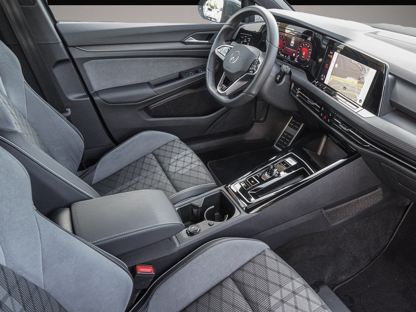 Volkswagen Golf (04/2024, )