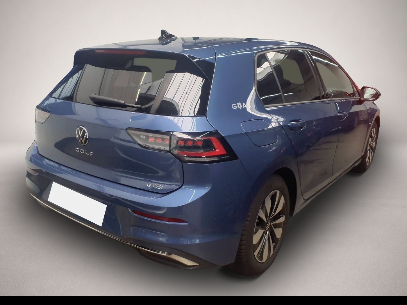 Volkswagen Golf (11/2025, Benzin)