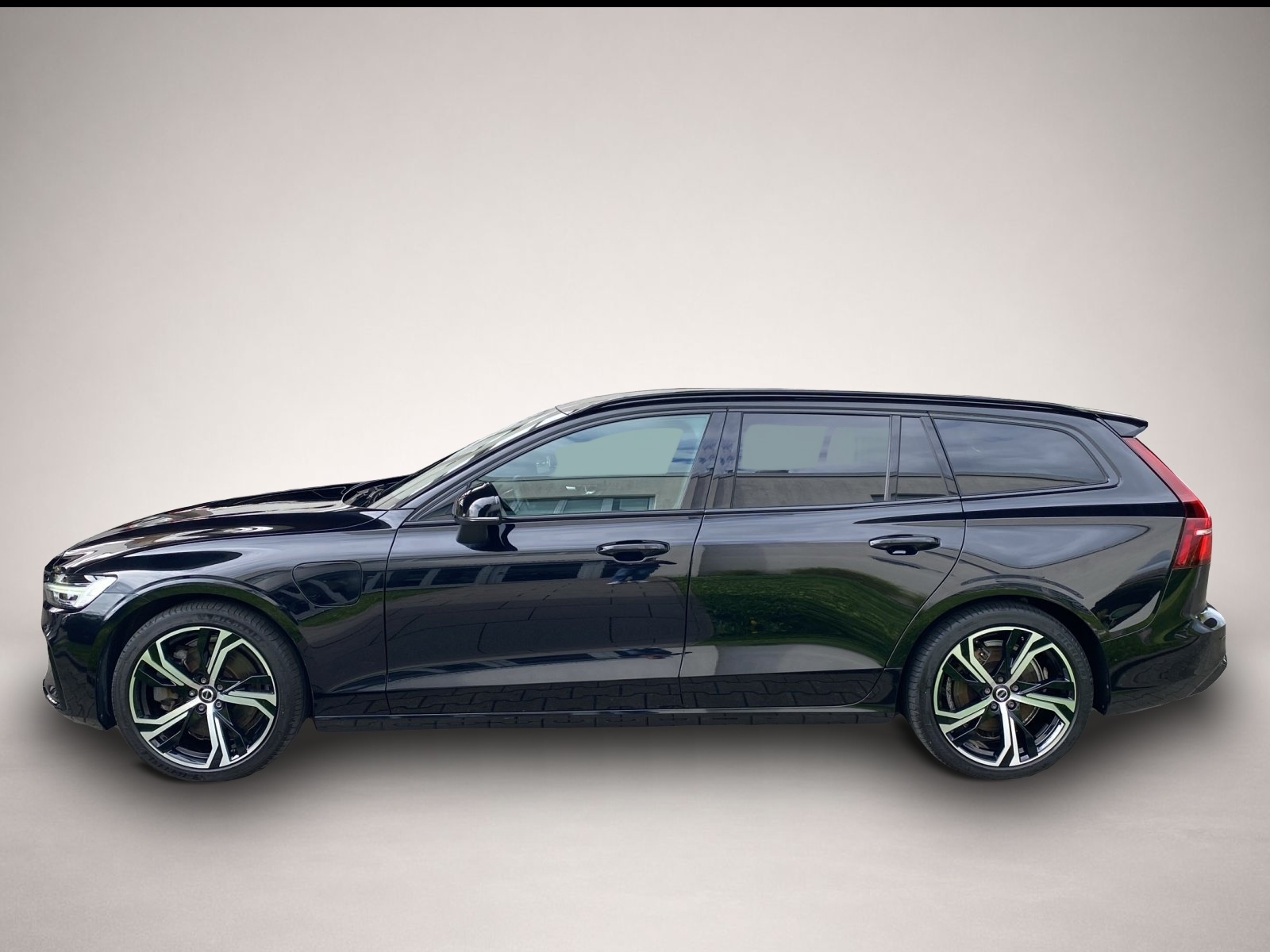 Volvo V60 (10/2022, )