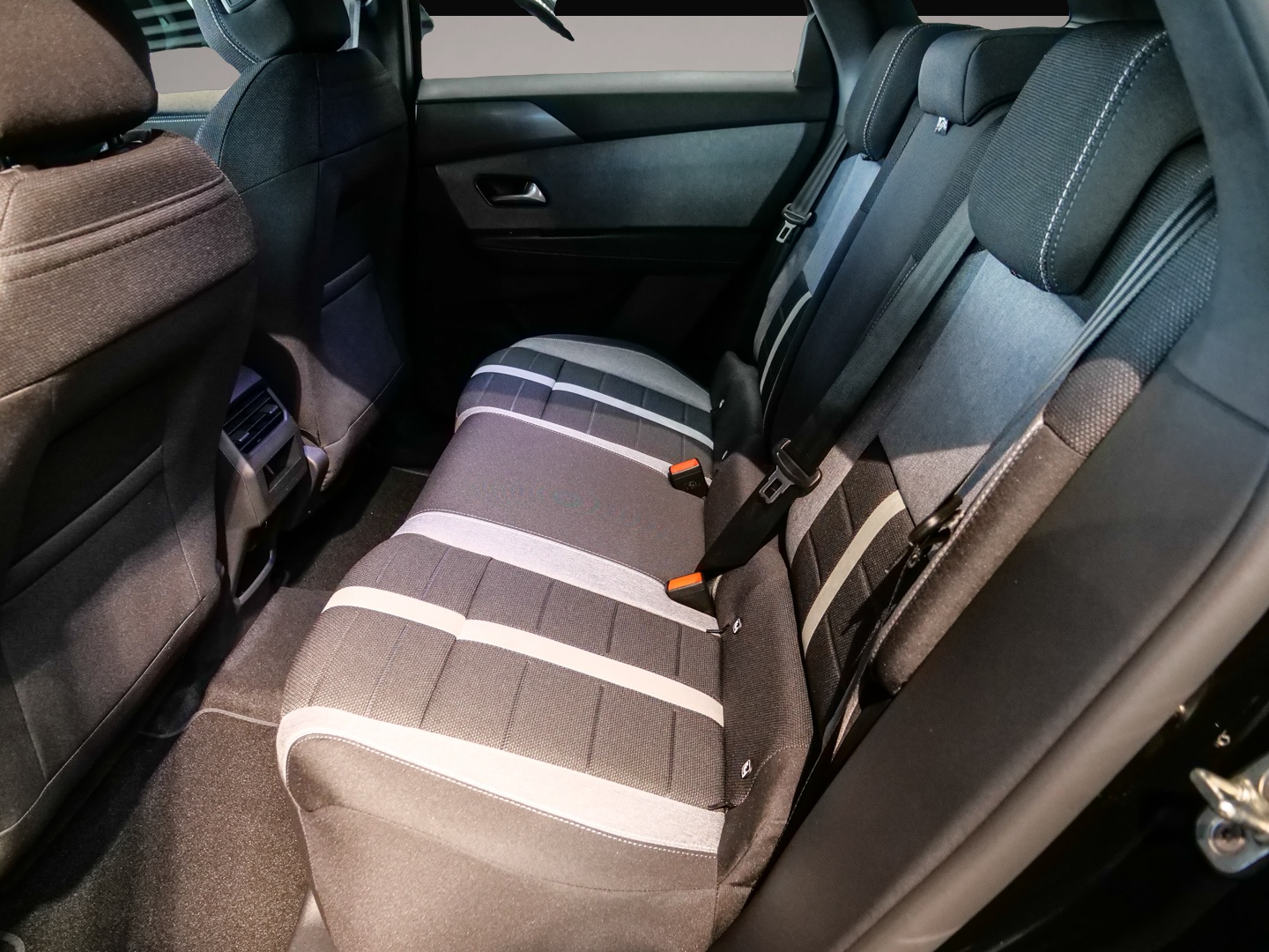 Opel Grandland (X) (, Benzin)