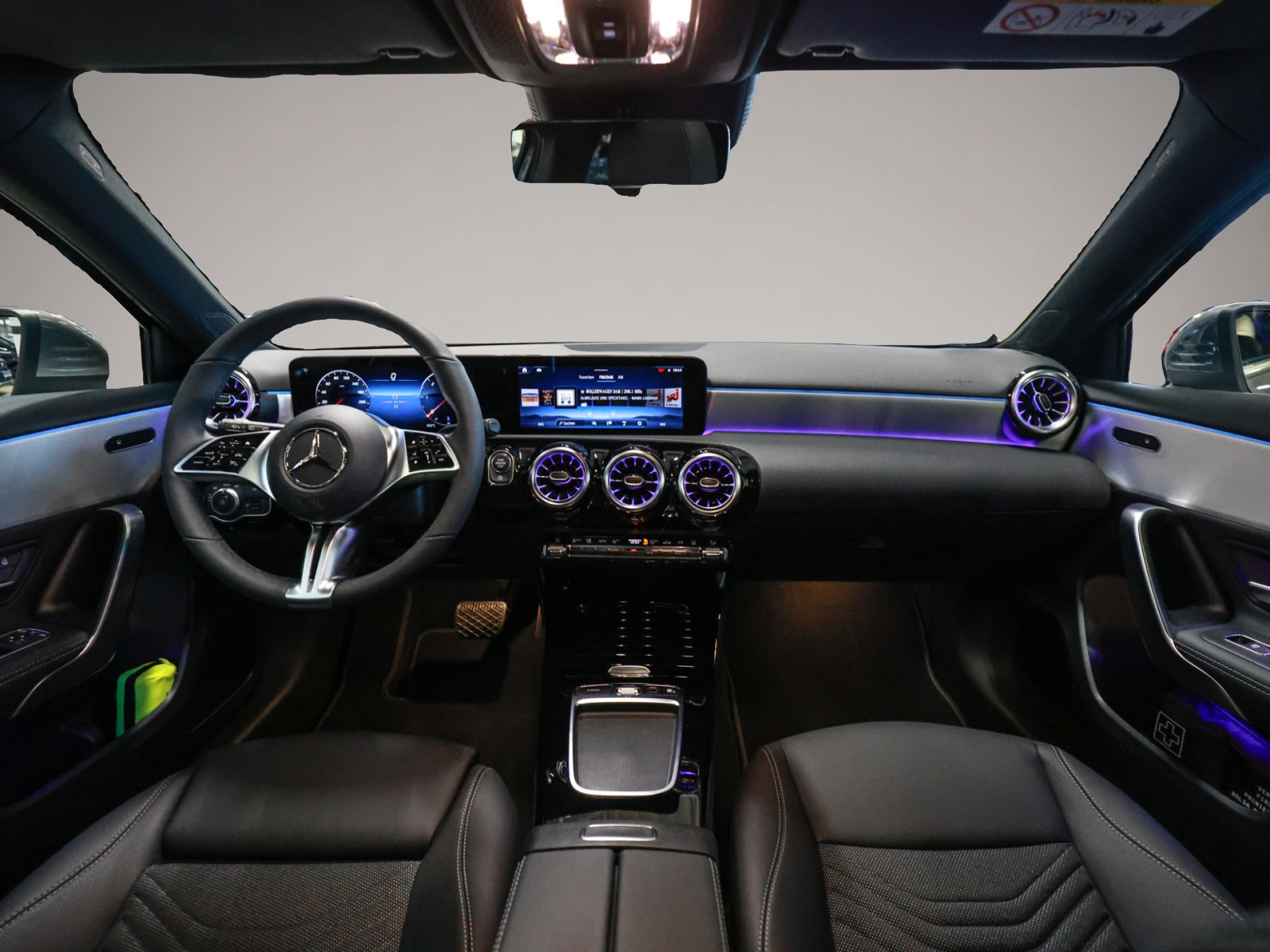 Mercedes-Benz A 220 (02/2026, Diesel)