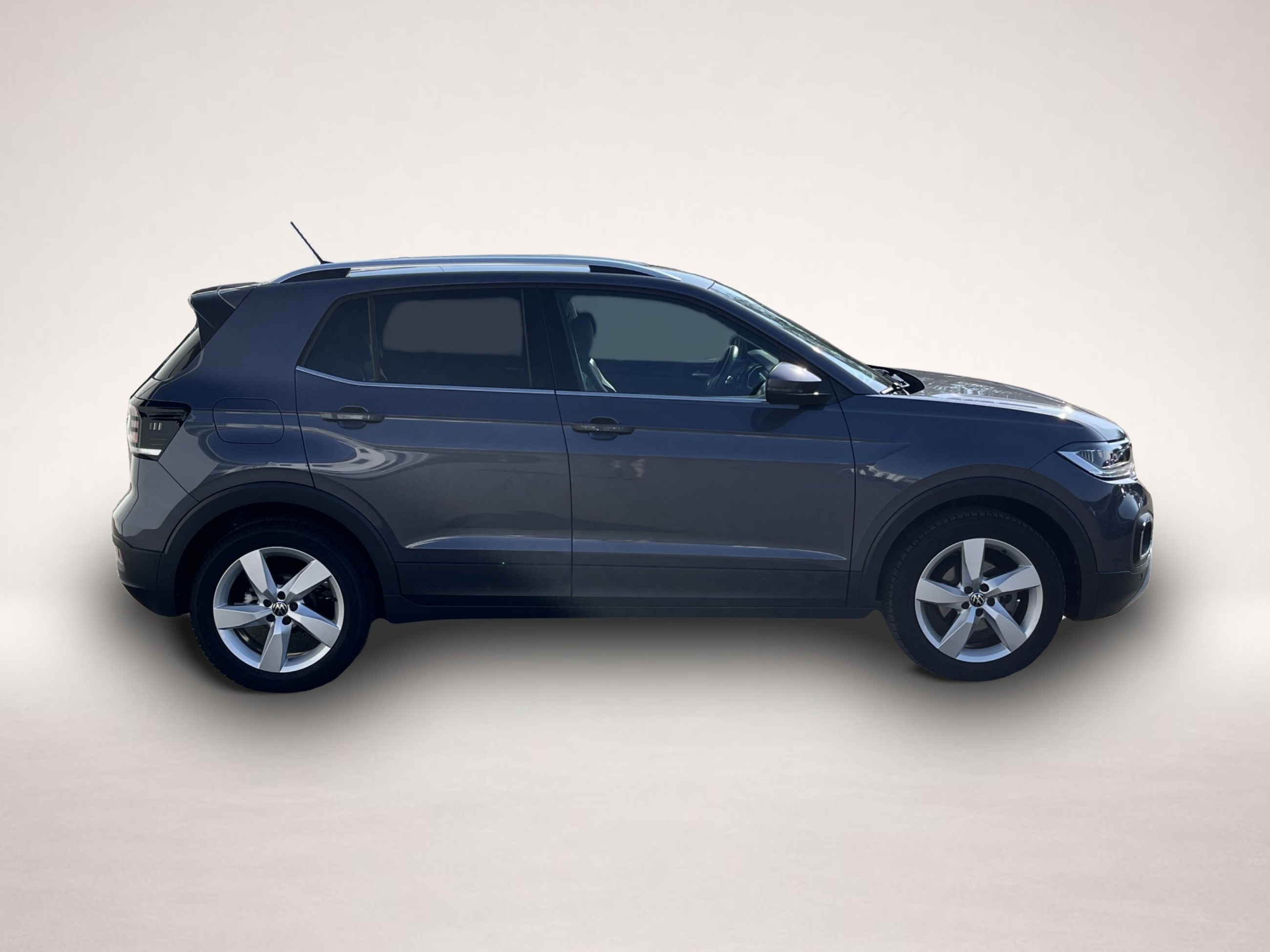 Volkswagen T-Cross (02/2023, Benzin)