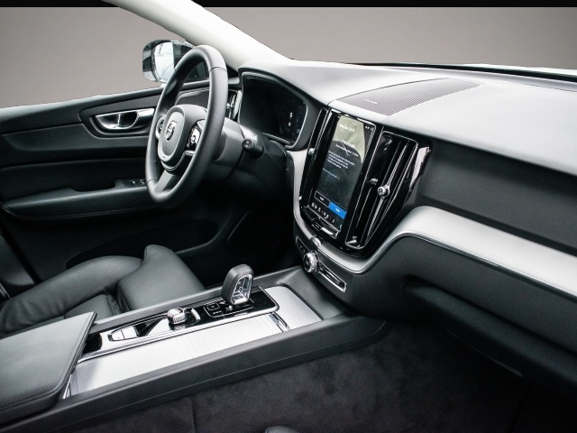 Volvo XC60 (05/2024, Hybrid (Benzin/Elektro))