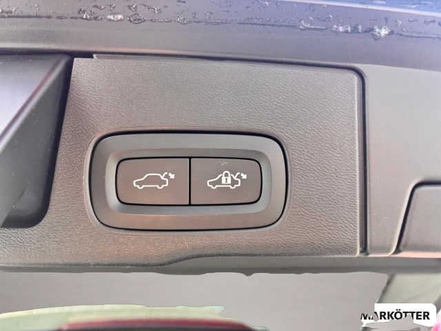 Volvo XC60 (07/2023, Benzin)