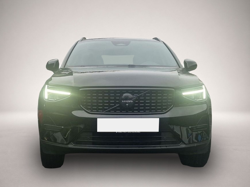 Volvo XC40 (07/2025, Benzin)