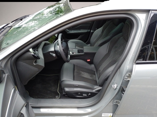 Peugeot 308 (04/2025, Benzin)