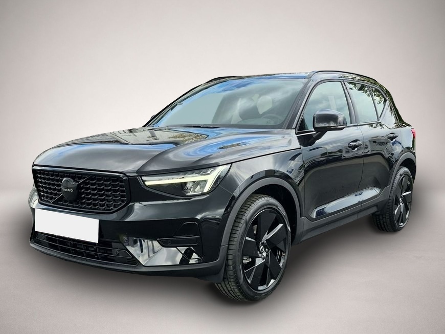 Volvo XC40 (05/2025, Benzin)