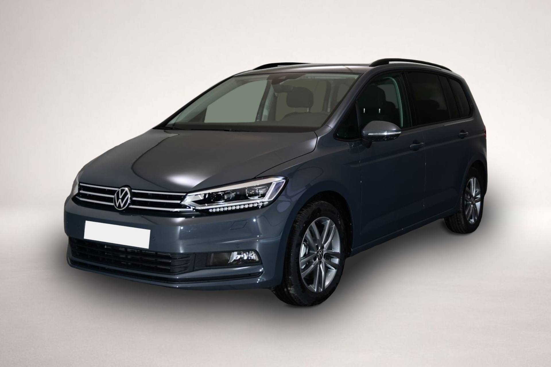 Volkswagen Touran (06/2026, Benzin)
