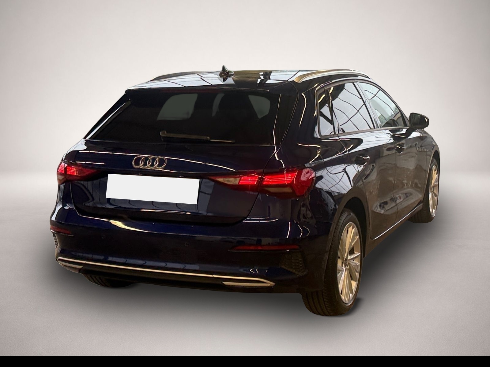 Audi A3 (02/2022, Benzin)
