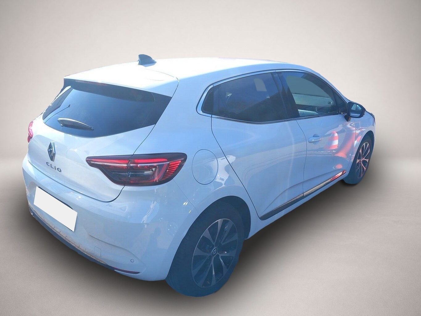 Renault Clio (03/2023, Benzin)
