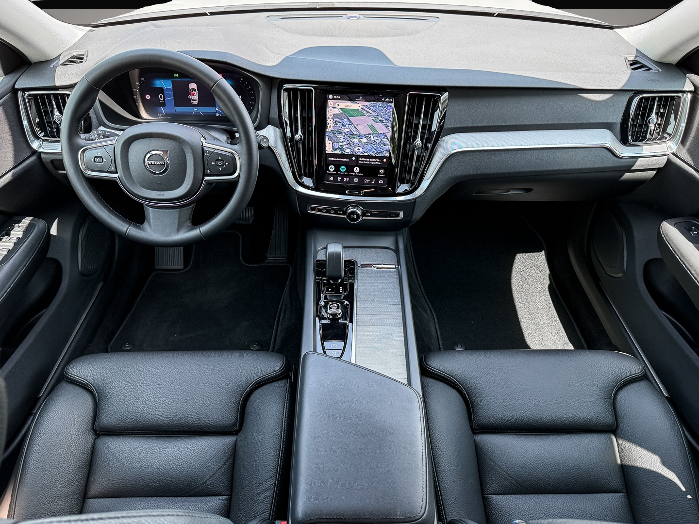 Volvo V60 (06/2024, Benzin)
