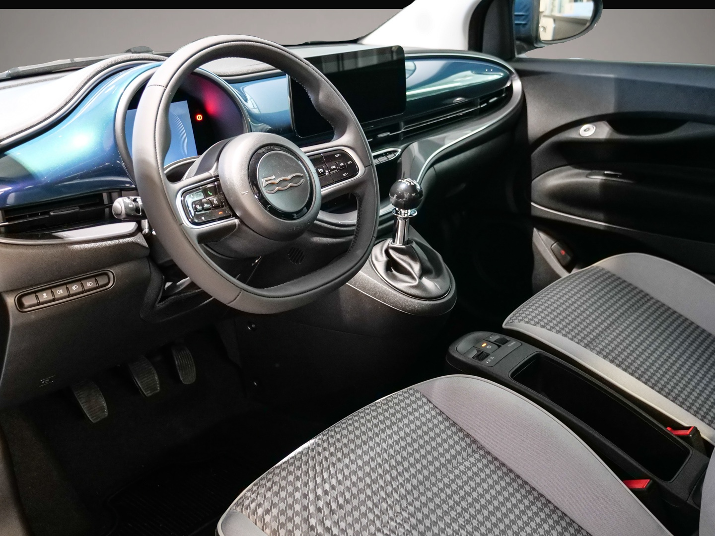 Fiat 500, Bild 3 von 6