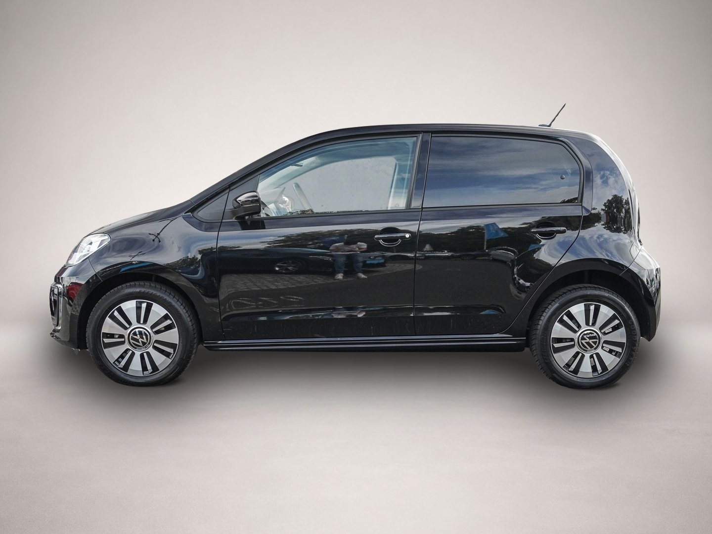 Volkswagen e-up! (07/2025, ELECTRIC)