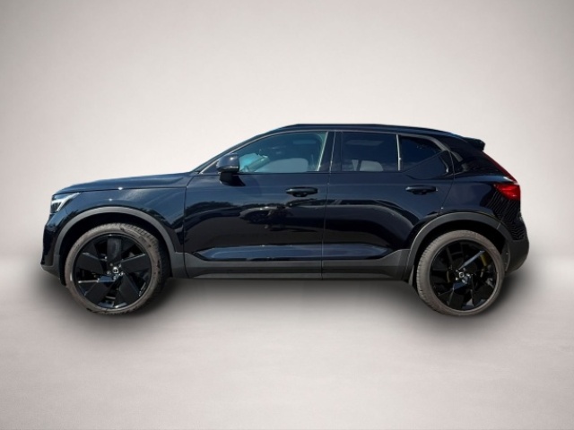 Volvo XC40 (02/2025, Benzin)