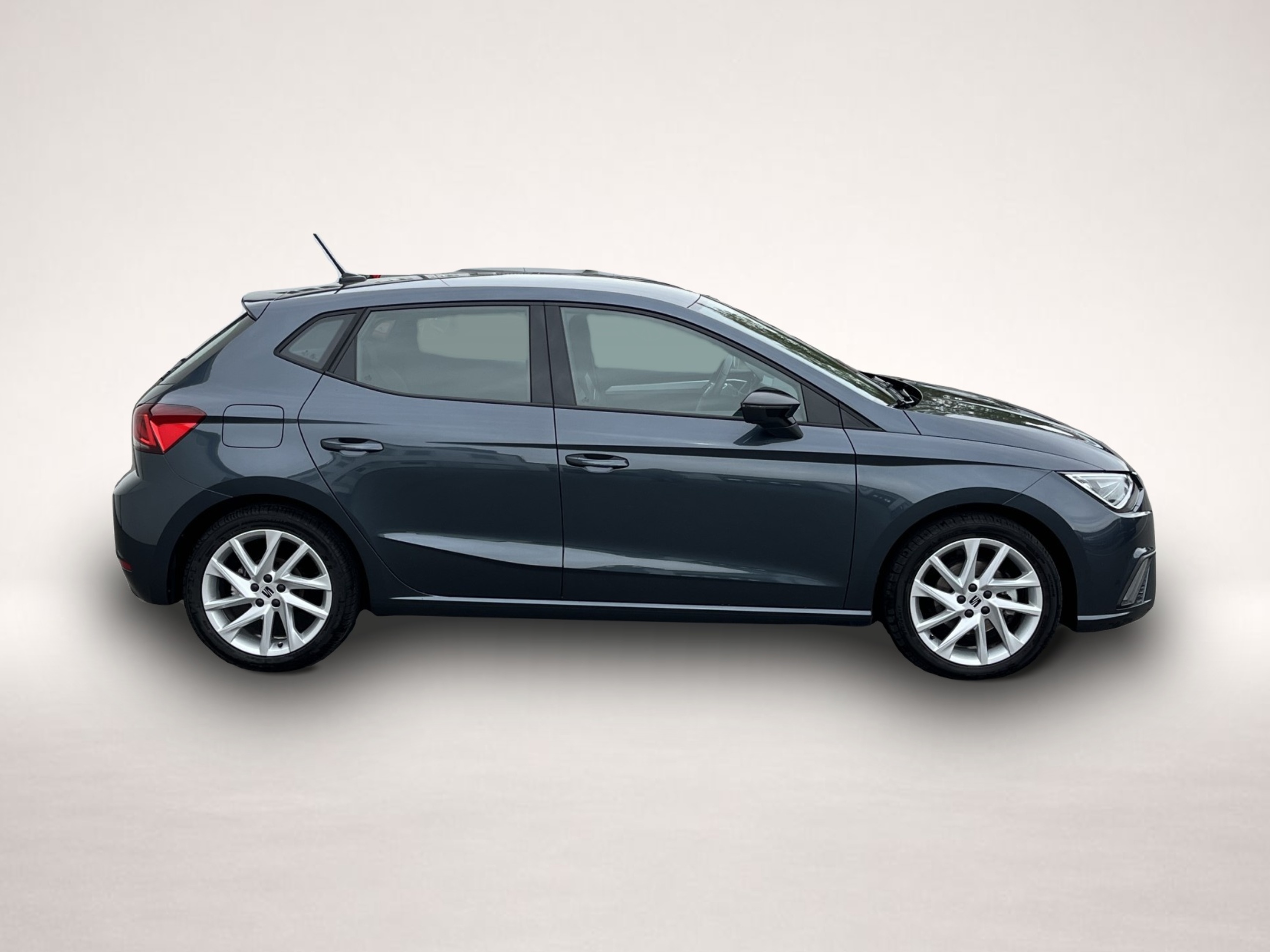 Seat Ibiza (03/2023, Benzin)