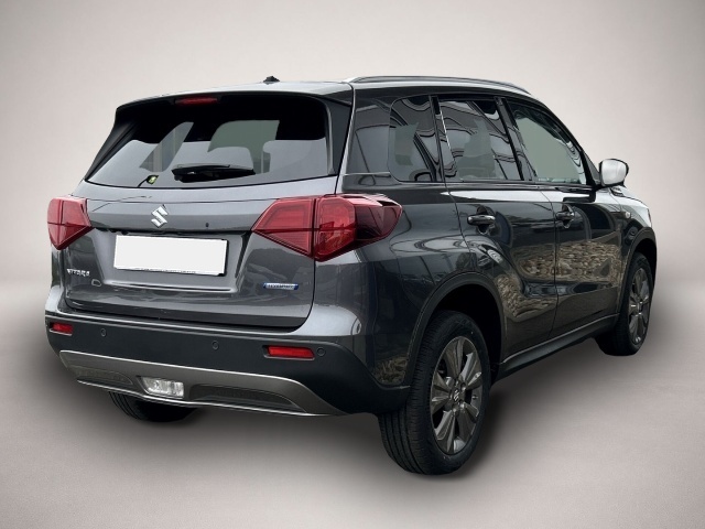 Suzuki Vitara (03/2026, Benzin)