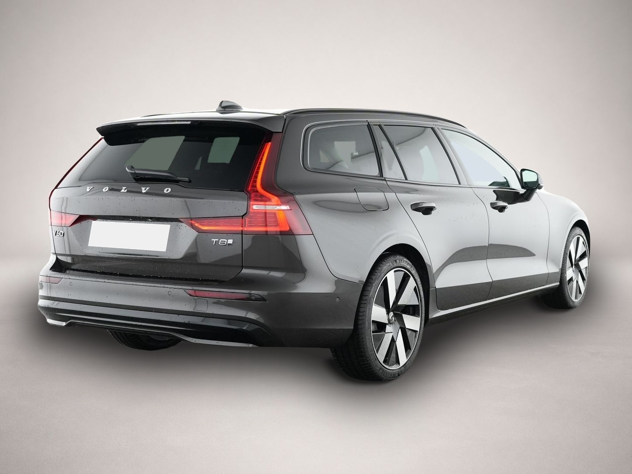 Volvo V60 (04/2025, Hybrid (Benzin/Elektro))