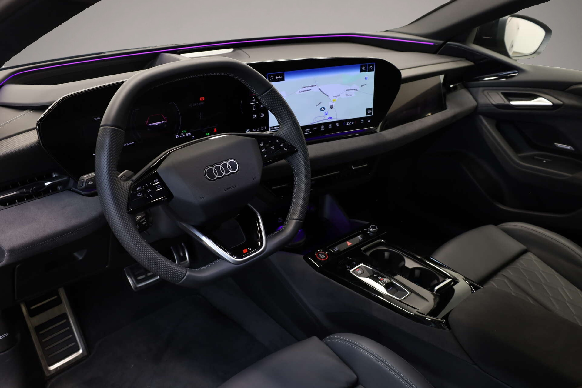 Audi e-tron (09/2025, ELECTRIC)
