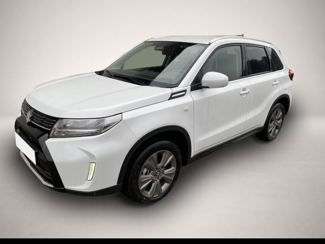 Suzuki Vitara (02/2026, Benzin)