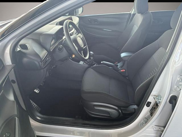 Hyundai BAYON (12/2025, Benzin)