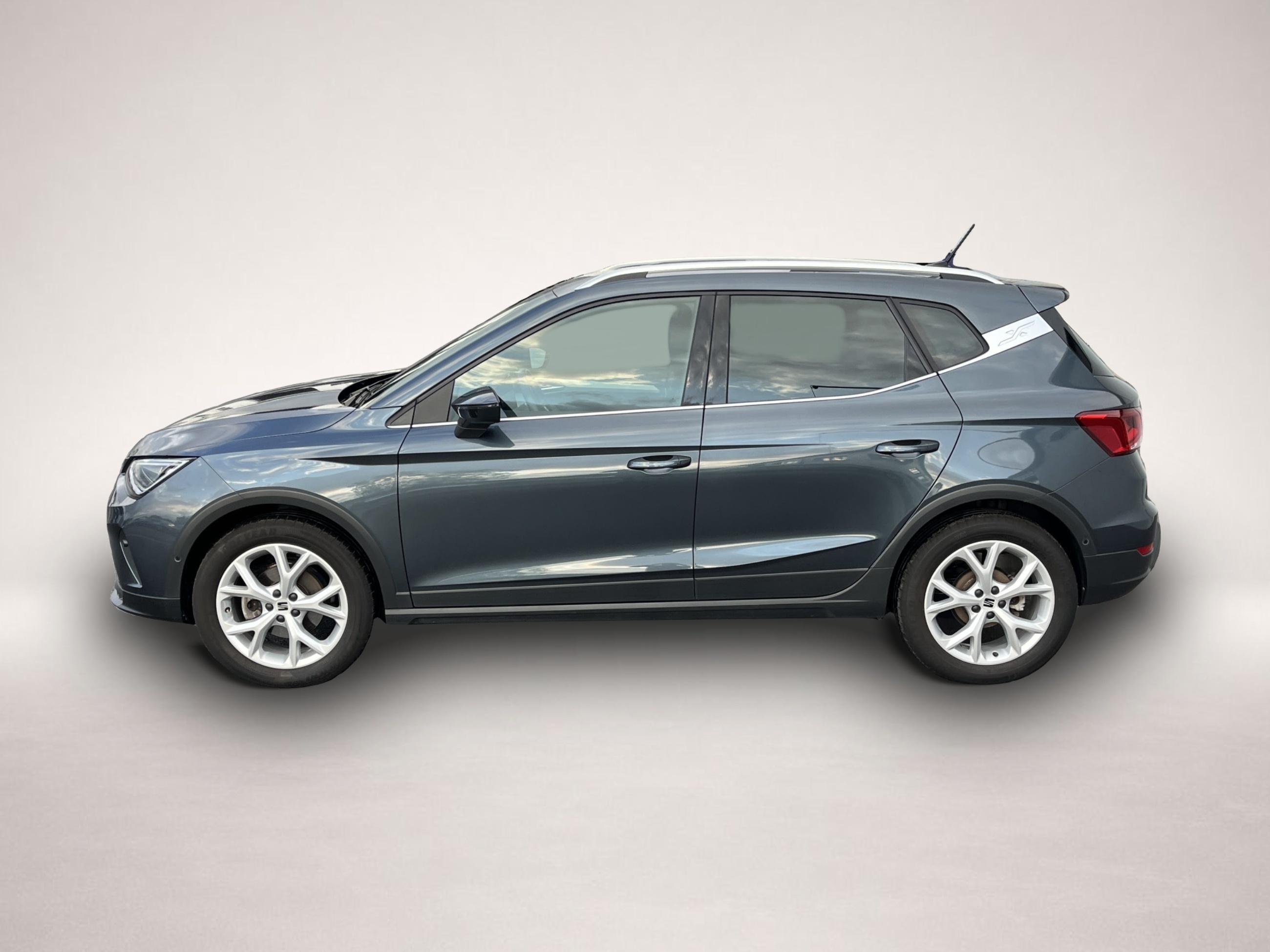 Seat Arona (05/2023, Benzin)