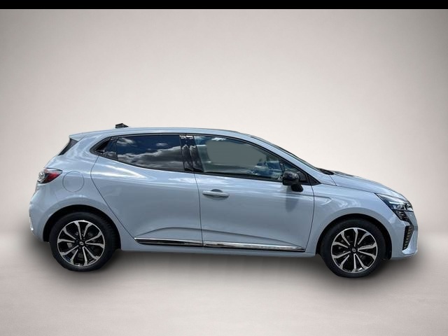 Renault Clio (04/2025, Benzin)