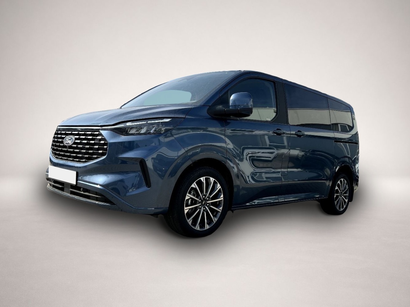 Ford Tourneo Custom (10/2025, Diesel)