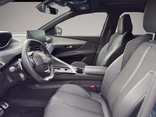 Peugeot 3008 (08/2023, Benzin)