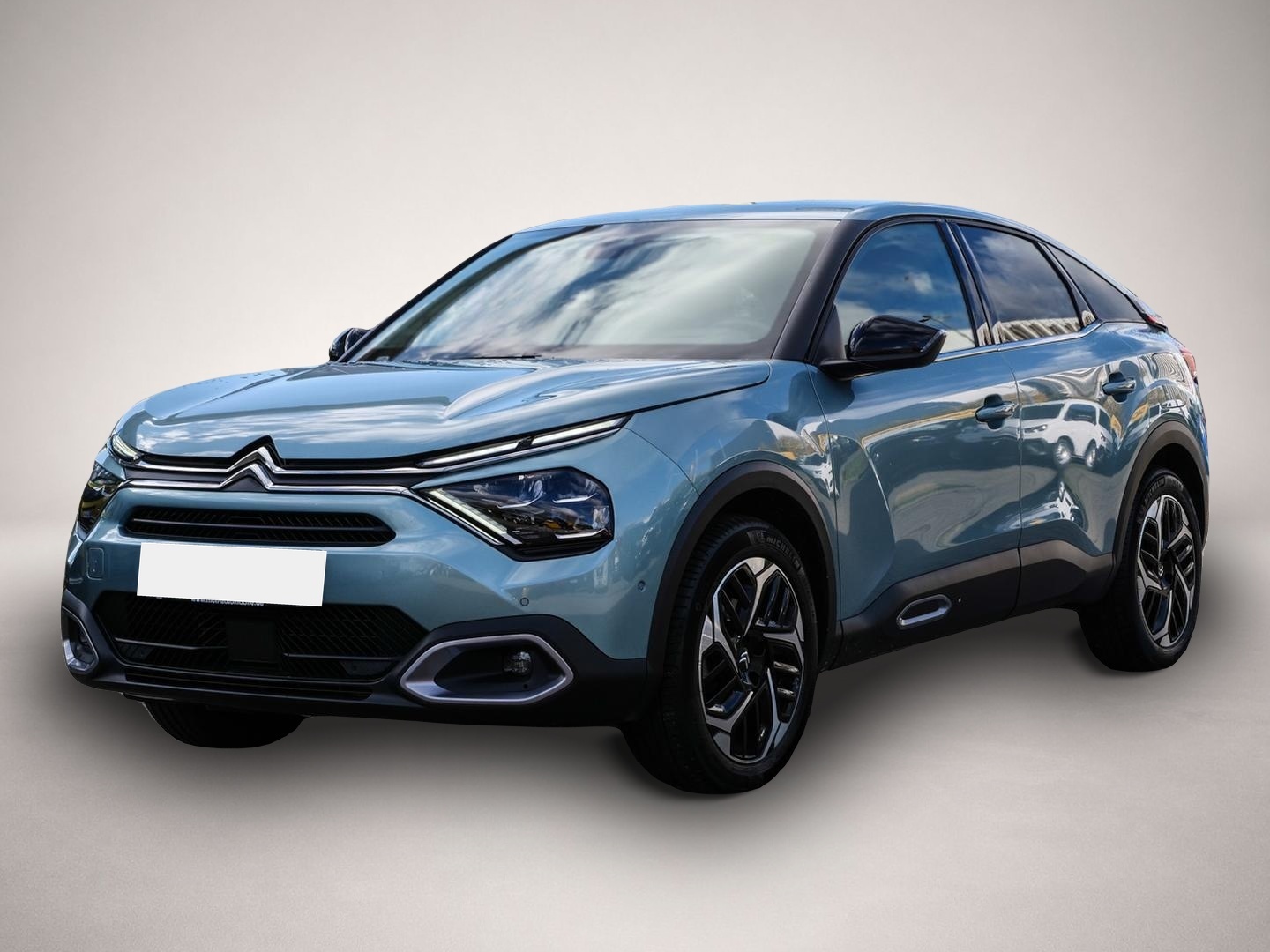 Citroen C4 (10/2023, Benzin)