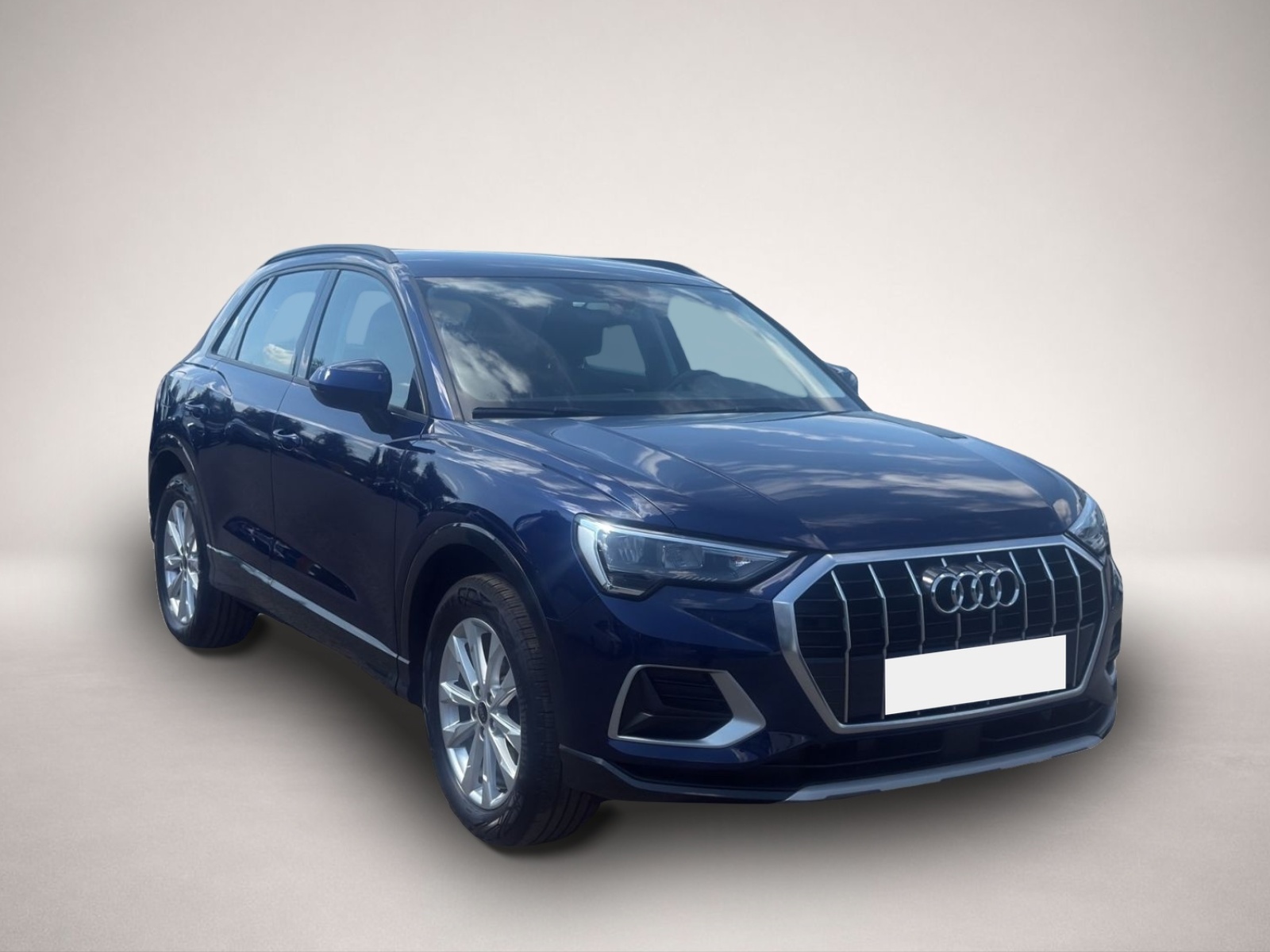 Audi Q3 (07/2023, Benzin)