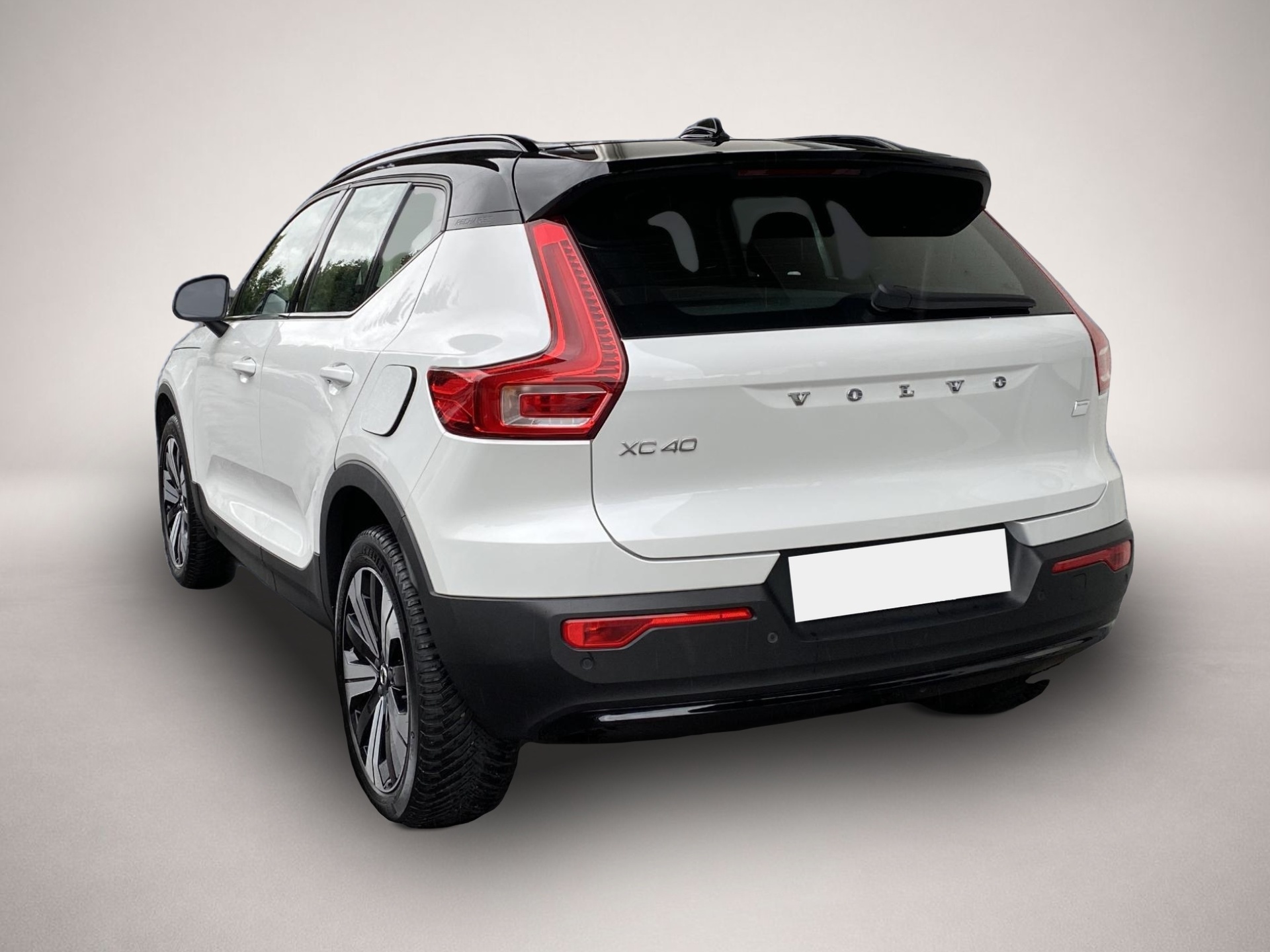 Volvo XC40 (05/2023, ELECTRIC)