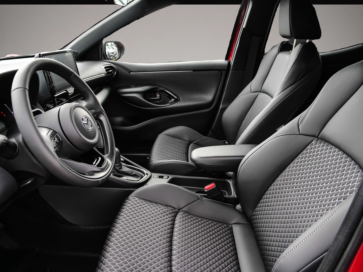 Mazda 2 Hybrid, Bild 4 von 6