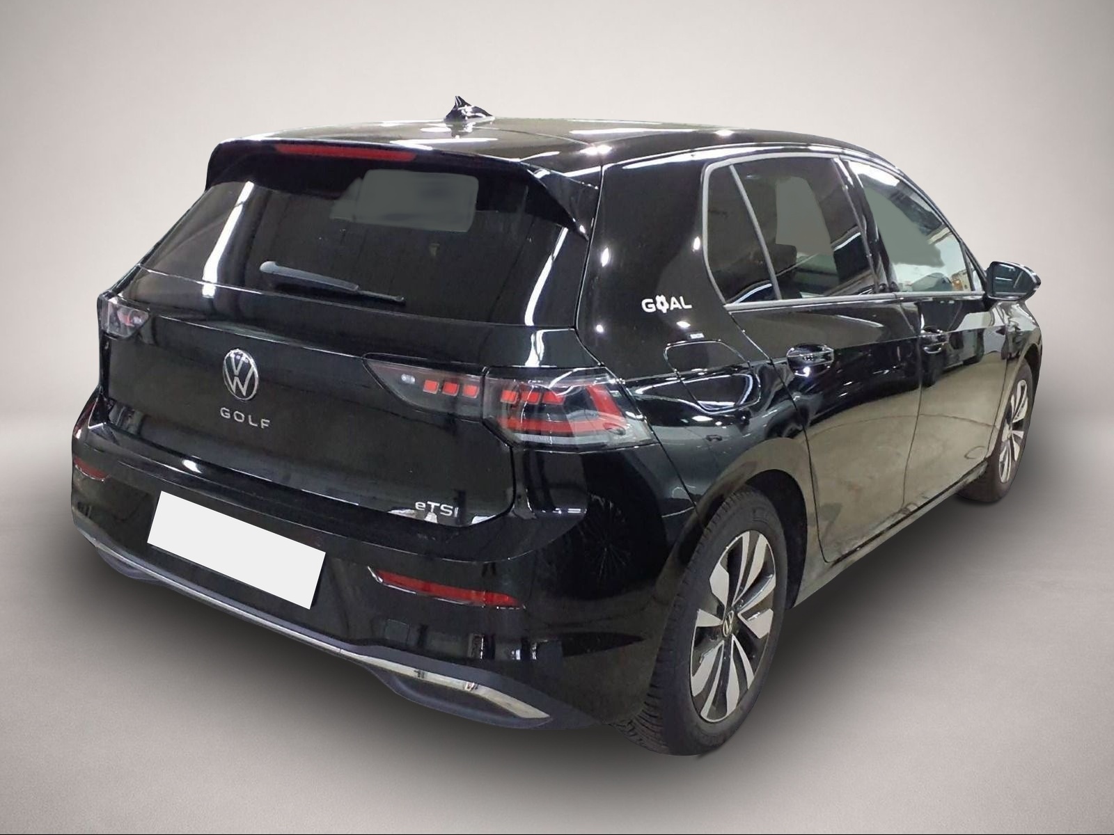Volkswagen Golf (08/2025, Benzin)