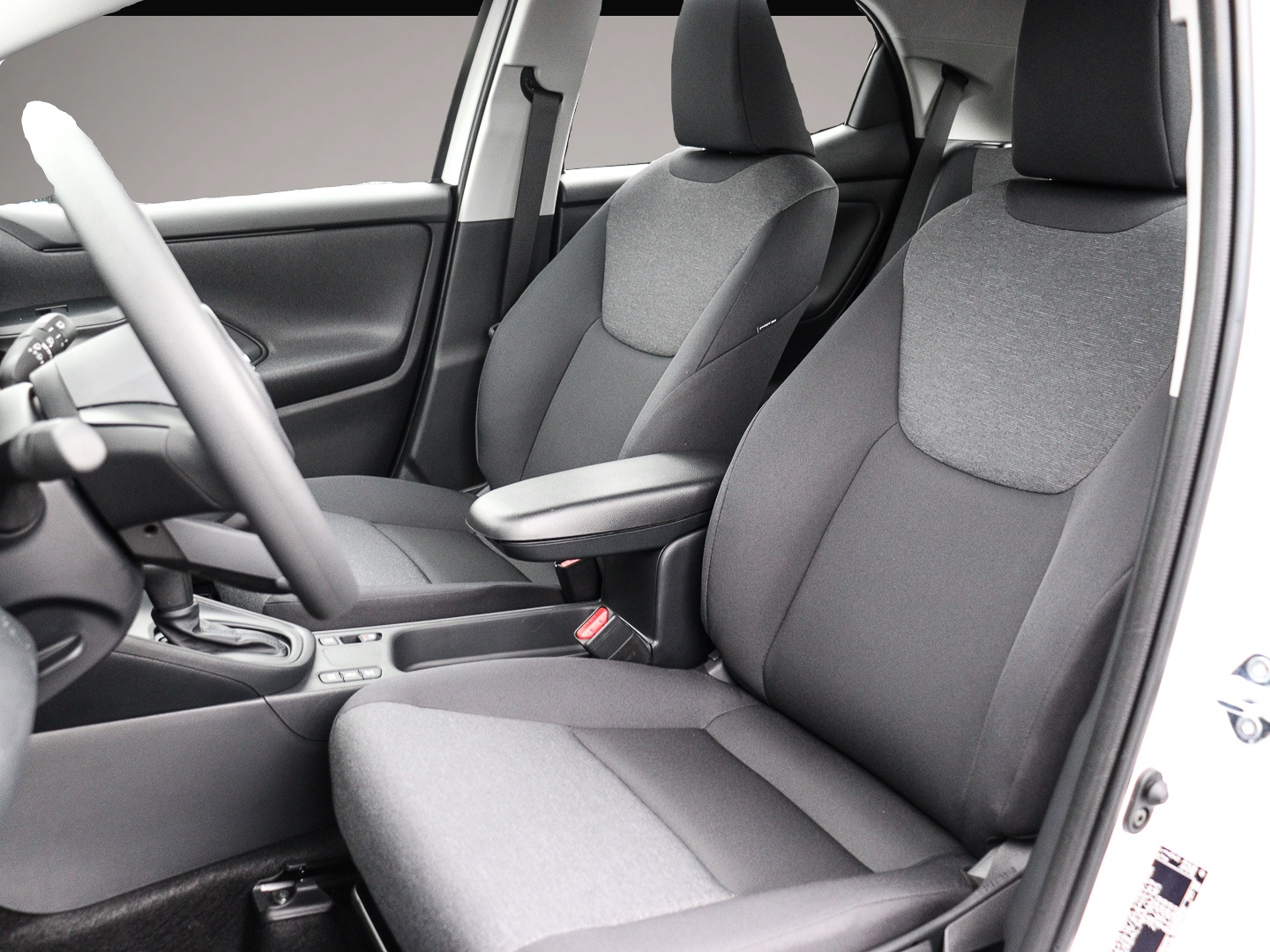 Mazda 2 Hybrid, image 4 of 6